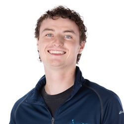 M5D_Zach_Headshot_IMG_2370_Final_800px-1